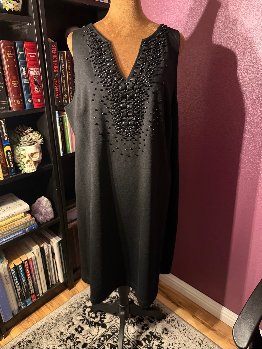 Y2K Black Beaded V-Neck Sleeveless Dress